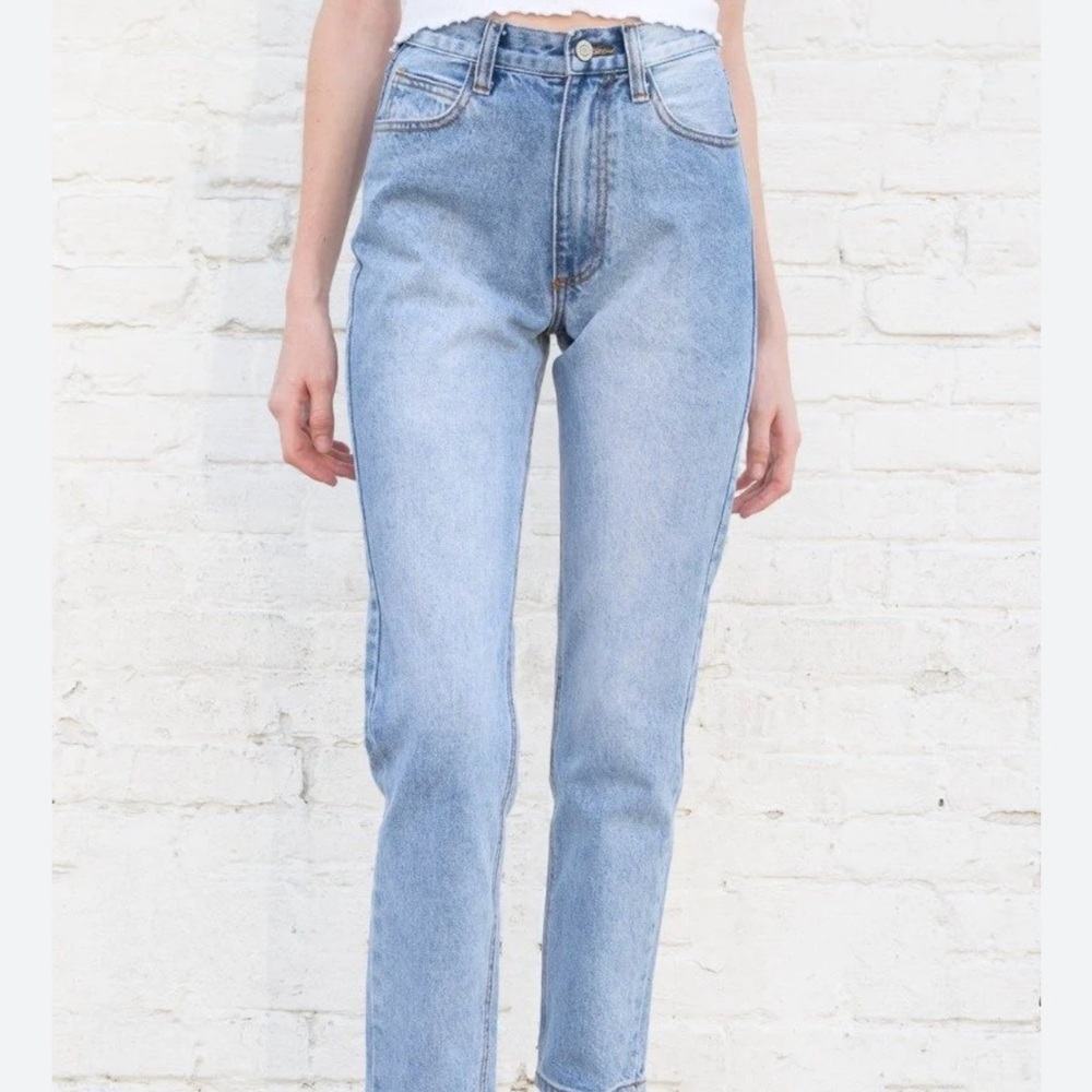 Brandy Melville John Galt jeans frayed hem 5 button straight leg 0‎